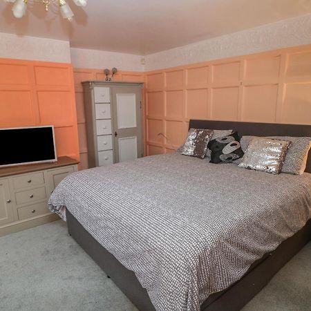 The Laurels Flat Apartment Cardiff Ngoại thất bức ảnh